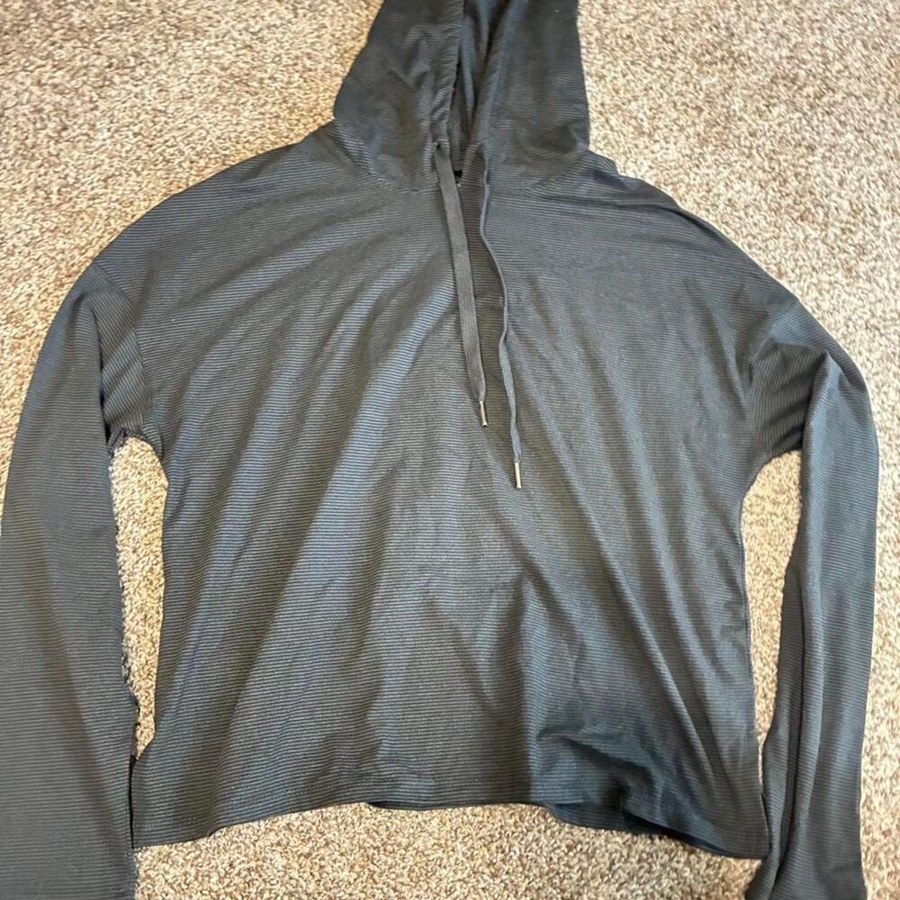 Kyodan Women's Grey and Black Hoodie